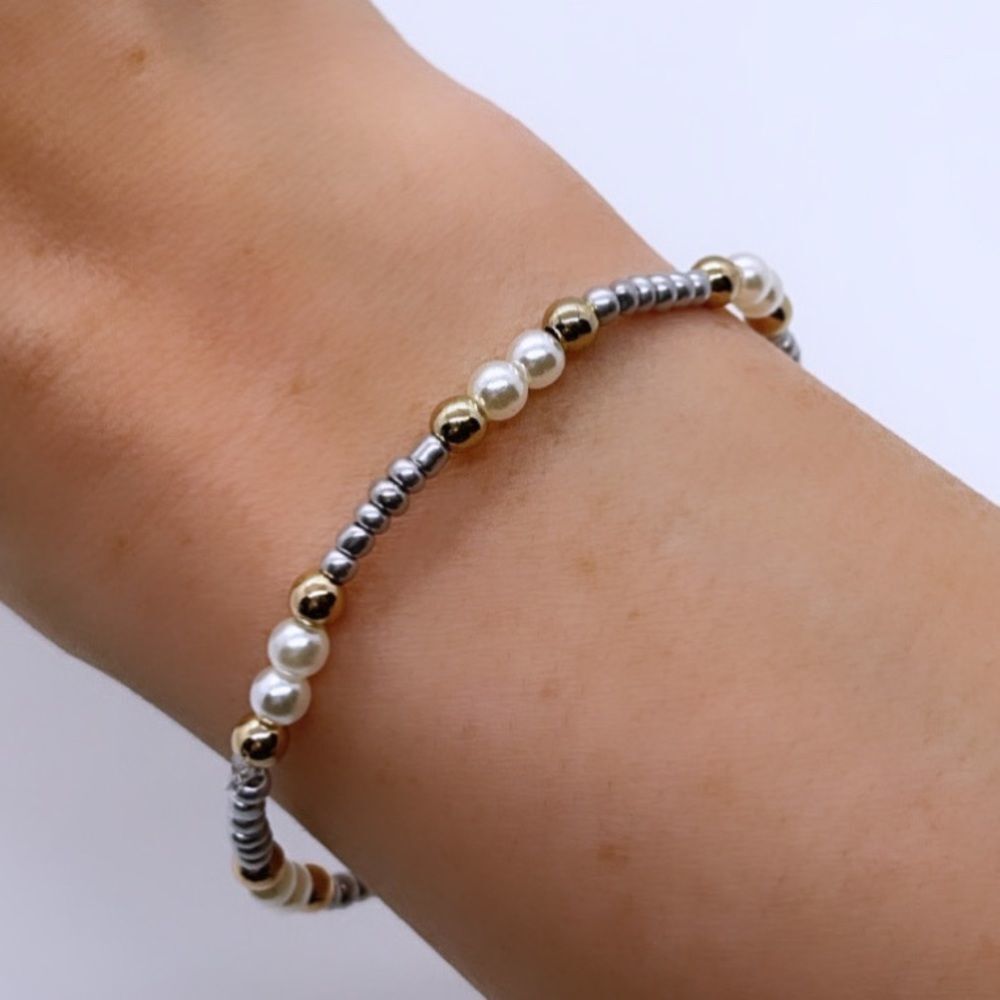 NWT Wool + Pepper Co. S&G Beaded Bracelet